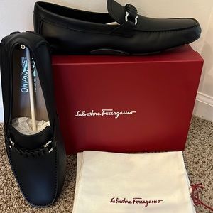 Brand new Salvatore Ferragamo size 10 E black